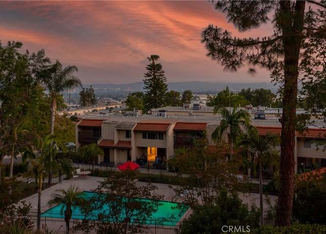Property at 9418 Via Patricia #30, Burbank, CA 91504, 3 beds, 3 baths