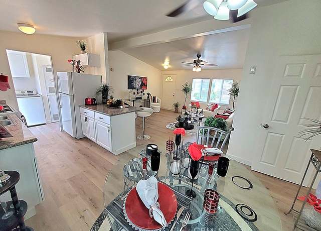 Property at 21621 Sandia Rd #98, Apple Valley, CA 92308, 3 beds, 2 baths