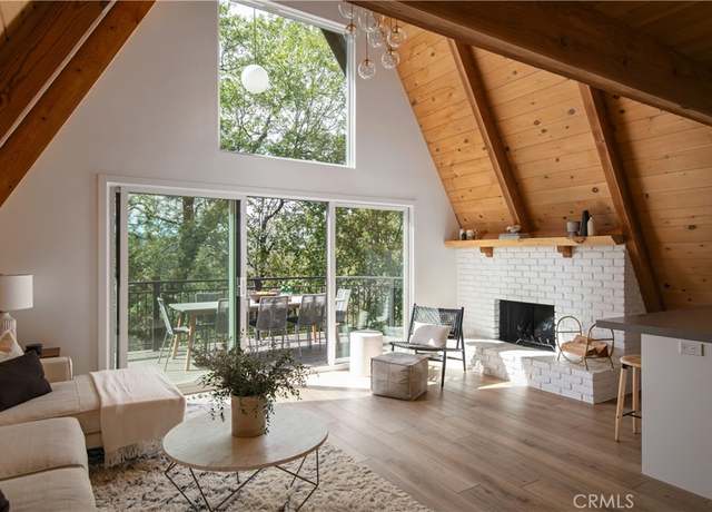 Property at 1340 Yosemite Dr, Lake Arrowhead, CA 92352, 3 beds, 3 baths