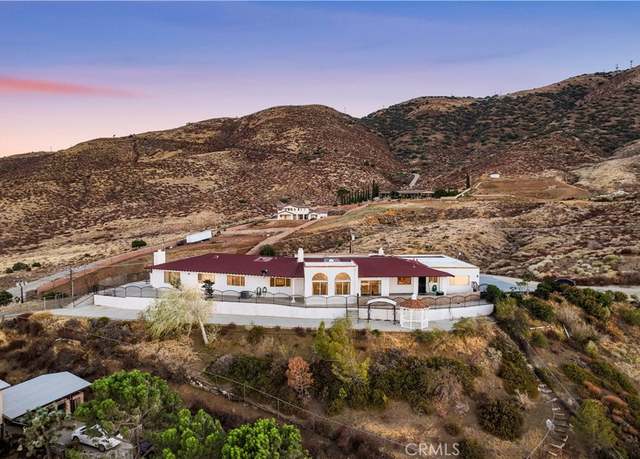 Property at 645 Lakeview Dr, Palmdale, CA 93551, 5 beds, 3.5 baths