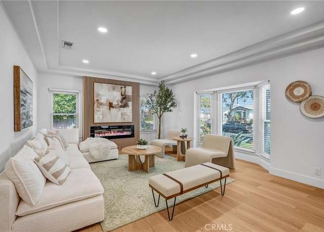 Property at 3637 Virginia Rd, Los Angeles, CA 90016, 3 beds, 3 baths