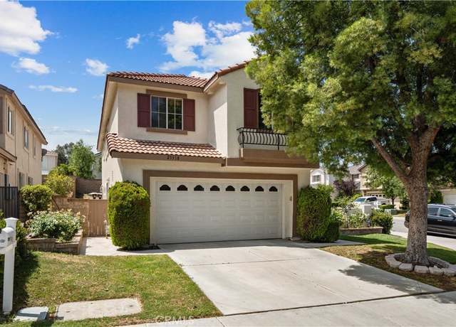 Property at 23318 Sunnyvale Ct, Valencia, CA 91354, 4 beds, 3 baths