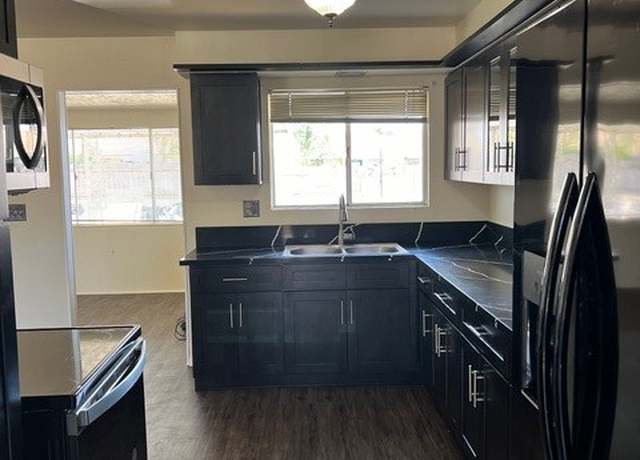 Property at 25900 Coombe Hill Dr, Menifee, CA 92586, 2 beds, 2 baths