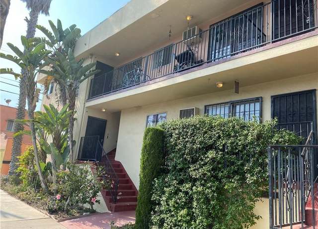 Property at 5871 Pickford St, Los Angeles, CA 90019, 14 beds, 12 baths