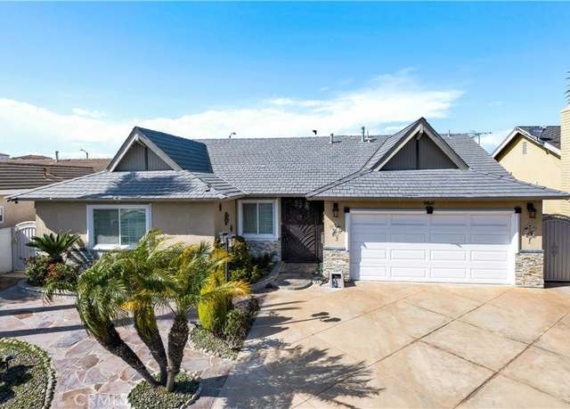 Property at 9431 Coronet Ave, Westminster, CA 92683, 3 beds, 3 baths