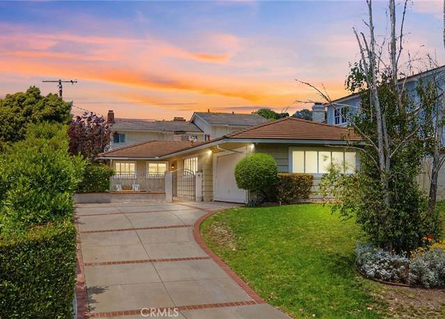 Property at 1709 Espinosa Cir, Palos Verdes Estates, CA 90274, 3 beds, 2 baths