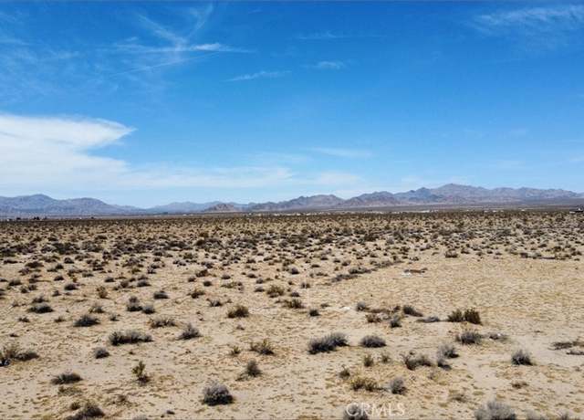 Property at 13876 Harrod Rd, Lucerne Valley, CA 92356