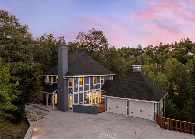 Property at 28164 North Bay Rd, Lake Arrowhead, CA 92352, 4 beds, 3.5 baths