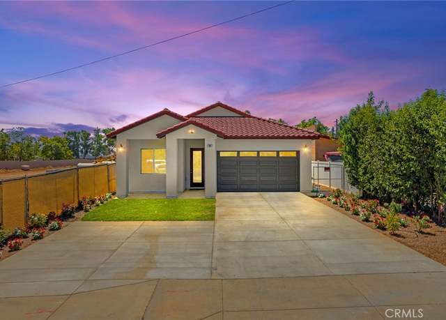 Property at 1341 E 8th St, Beaumont, CA 92223, 6 beds, 4 baths