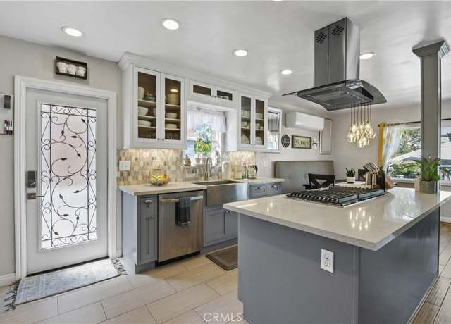 Property at 10903 Little Lake Rd, Downey, CA 90241, 3 beds, 2 baths