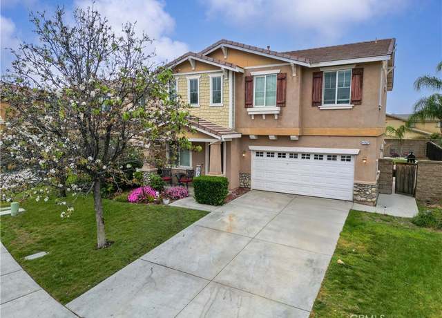 Property at 41107 Portia St, Lake Elsinore, CA 92532, 3 beds, 2.5 baths
