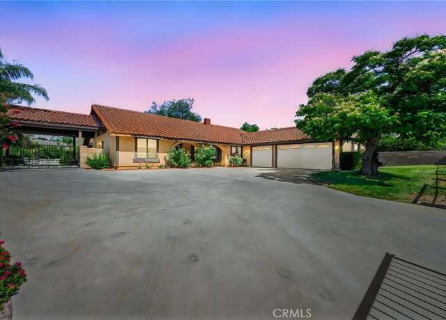 Property at 11395 Knoll Vista St, Moreno Valley, CA 92555, 4 beds, 3 baths