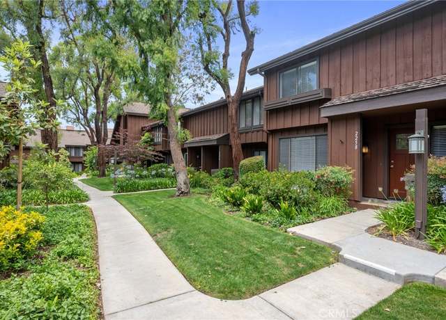 Property at 2258 Stonewood Ct, San Pedro, CA 90732, 3 beds, 2.5 baths