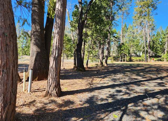 Property at 13705 Endicot Cir, Magalia, CA 95954