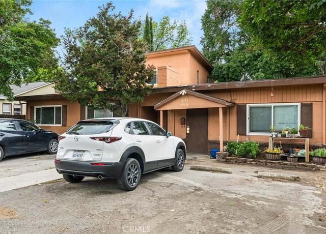 Property at 1825 Magnolia Ave, Chico, CA 95926, 5 beds, 5 baths