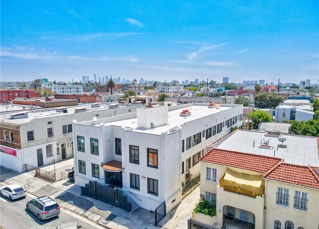 Property at 5510 Lexington Ave, Los Angeles, CA 90038, 4 beds, 20 baths