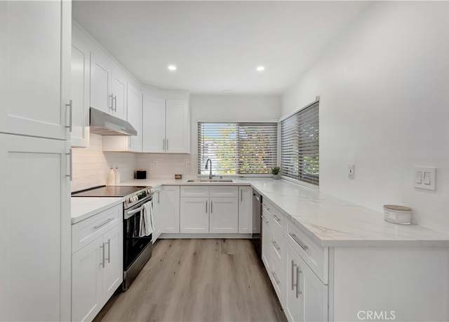 Property at 6672 Sun Dr Unit B, Huntington Beach, CA 92647, 2 beds, 1 bath