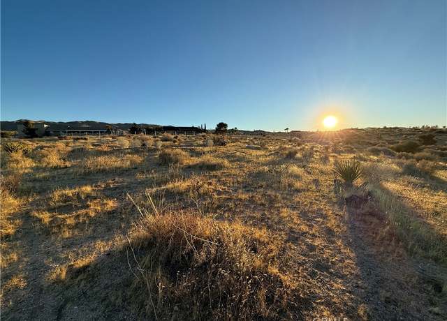 Property at 1 Ocotillo Way, Apple Valley, CA 92308