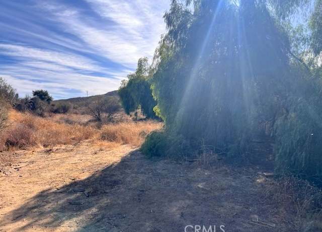 Property at 24260 Locust St, Wildomar, CA 92584