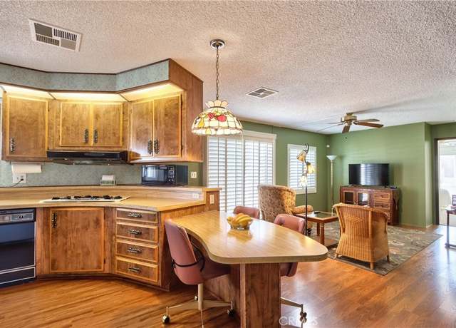 Property at 25347 W Posey, Hemet, CA 92544, 2 beds, 2 baths
