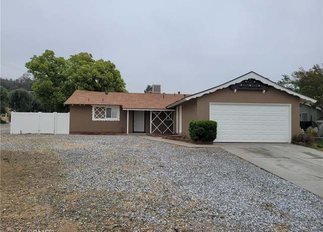 Property at 5311 Elm Ave, San Bernardino, CA 92404, 3 beds, 1.5 baths