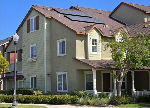 Property at 3011 Moss Landing Blvd, Oxnard, CA 93036, 3 beds, 2.5 baths