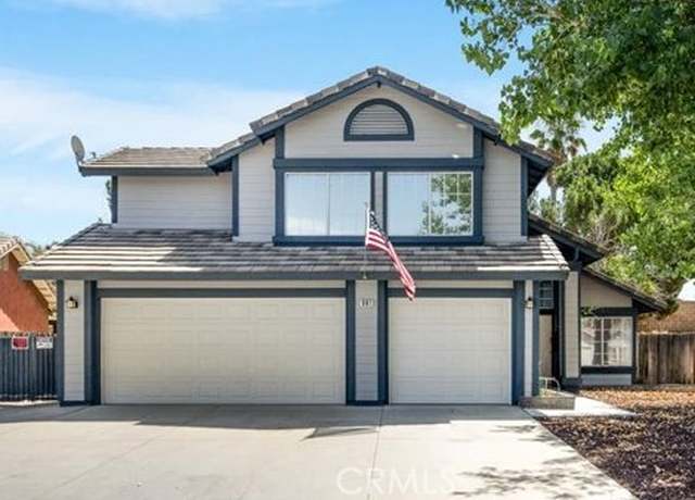 Property at 881 Sussex N, San Jacinto, CA 92583, 5 beds, 3 baths
