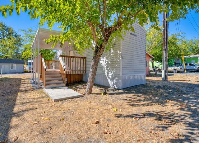 Property at 3555 Lakeshore Blvd #13, Lakeport, CA 95453, 1 bed, 1 bath