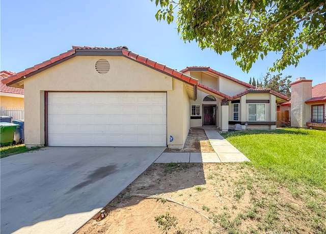 Property at 44641 Pinon Springs Dr, Lancaster, CA 93535, 4 beds, 2 baths