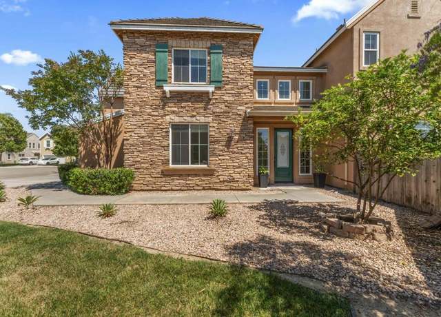 Property at 1862 Eagle Rock Dr, San Marcos, CA 92069, 3 beds, 2.5 baths