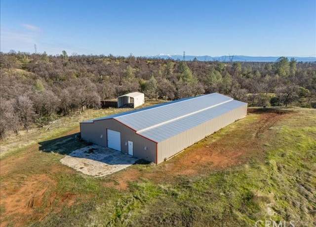 Property at 17600 Nebraska Way, Anderson, CA 96007, 3 beds, 2 baths