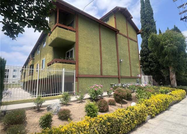 Property at 6155 Reseda Blvd #9, Tarzana, CA 91335, 2 beds, 2 baths