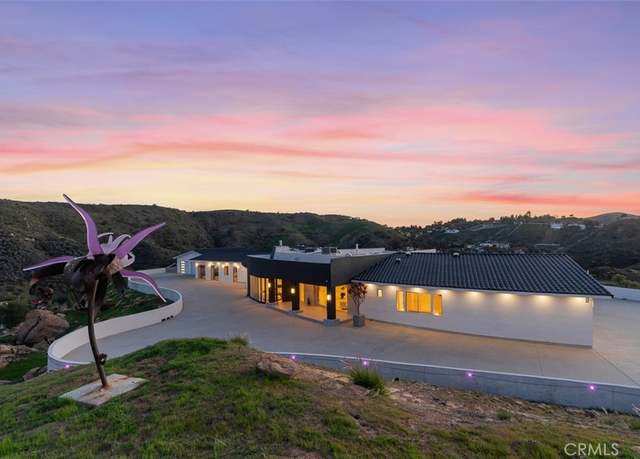 Property at 109 Buckskin Rd, Bell Canyon, CA 91307, 5 beds, 5.5 baths