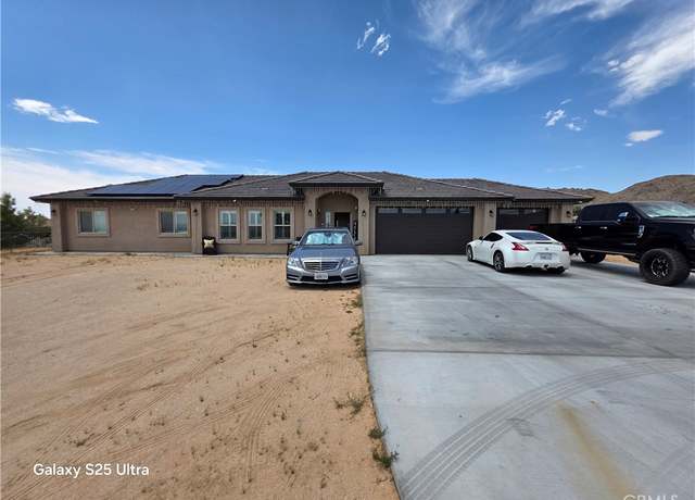 Property at 24236 Cahuilla Rd, Apple Valley, CA 92307, 4 beds, 3.5 baths