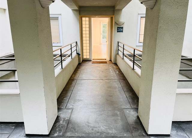 Property at 2233 Martin #206, Irvine, CA 92612, 1 bed, 1 bath