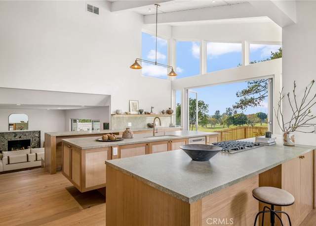 Property at 1918 Kauai Dr, Costa Mesa, CA 92626, 4 beds, 3 baths