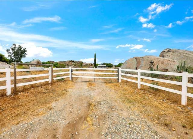 Property at 29215 Blanik Ave, Nuevo, CA 92567, 3 beds, 1 bath
