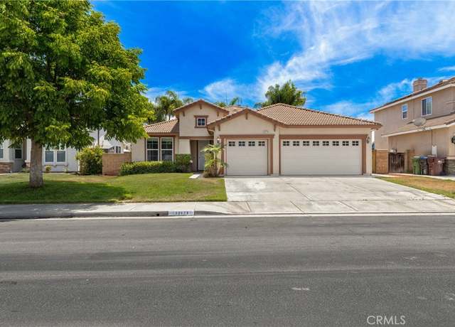 Property at 32579 Breton Dr, Winchester, CA 92596, 4 beds, 2 baths