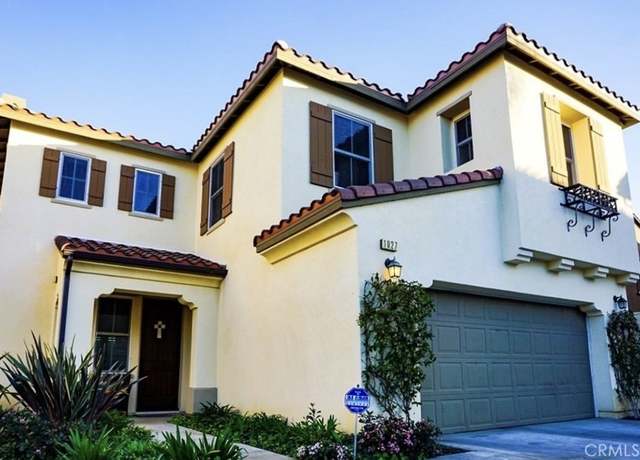 Property at 1027 Palmetto Way, Costa Mesa, CA 92626, 4 beds, 3 baths