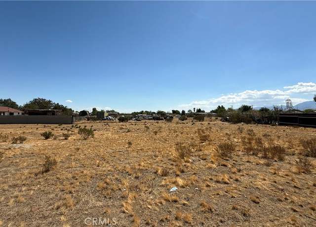 Property at 112 Ave R4 E, Sun Village, CA 93543