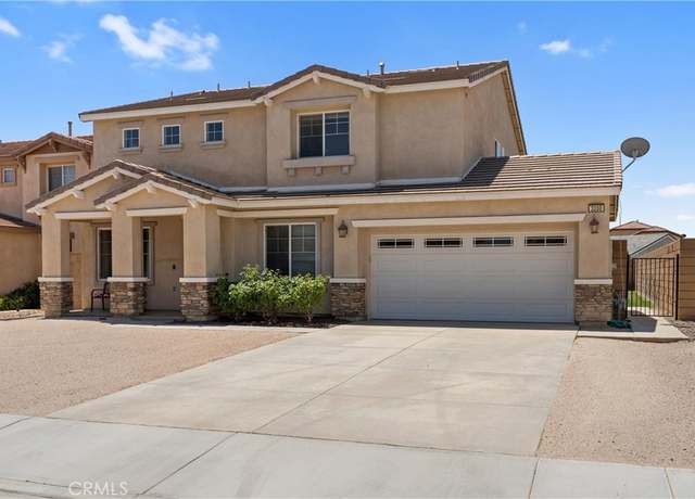 Property at 3200 Patti Rose Ave, Rosamond, CA 93560, 5 beds, 2.5 baths