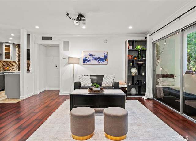 Property at 5215 Balboa Blvd #203, Encino, CA 91316, 2 beds, 2 baths