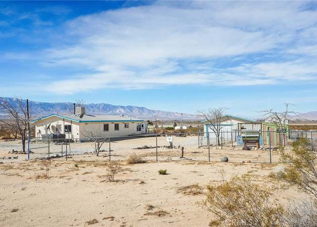 Property at 11330 Lakeview Ave, Lucerne Valley, CA 92356, 3 beds, 2 baths