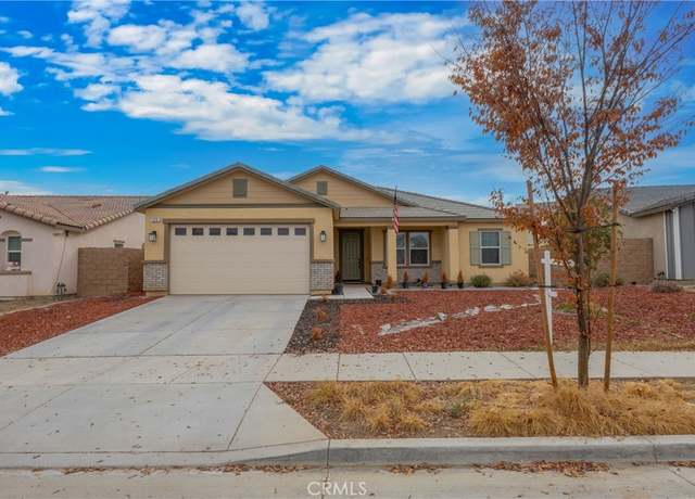 Property at 575 Farmstead St, Hemet, CA 92543, 3 beds, 2 baths