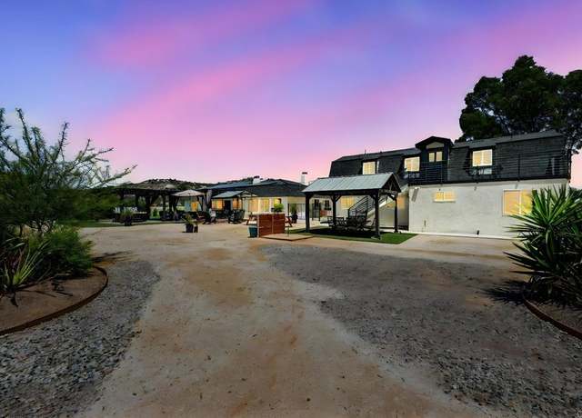 Property at 5347 5Th St, Fallbrook, CA 92028, 4 beds, 4 baths