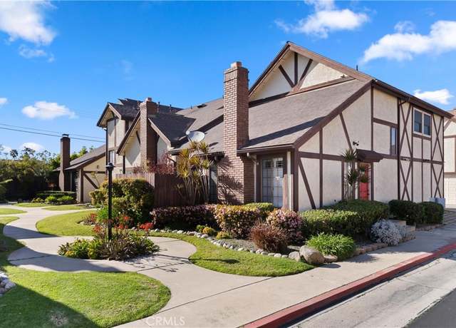 Property at 543 W Wilson St #6, Costa Mesa, CA 92627, 2 beds, 2.5 baths