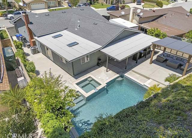 Property at 27214 Corry Pl, Saugus, CA 91350, 4 beds, 2 baths