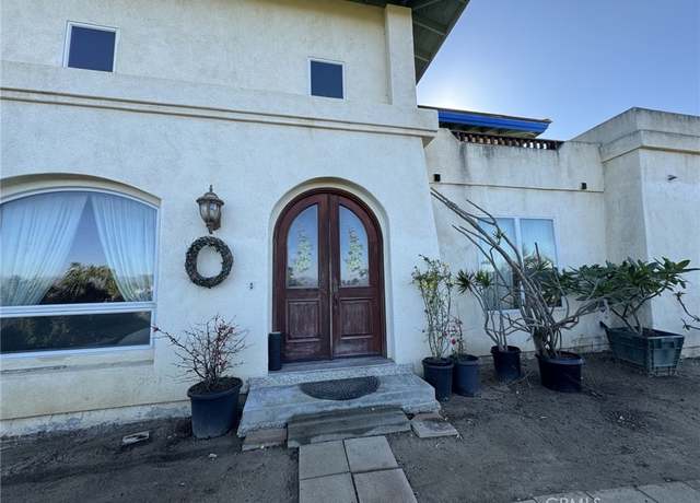 Property at 320 Camino De La Cima, San Marcos, CA 92078, 5 beds, 4 baths