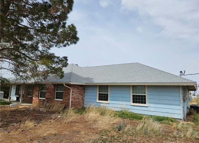 Property at 11175 Tyee Rd, Apple Valley, CA 92308, 3 beds, 2 baths