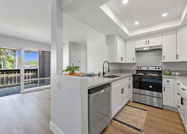 Property at 149 W Glaucus St Unit D, Encinitas, CA 92024, 1 bed, 1 bath